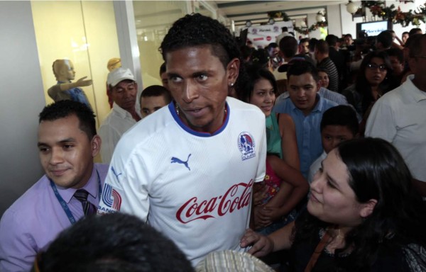 Costly: 'Esperamos hacer las cosas bien y salir campeones'