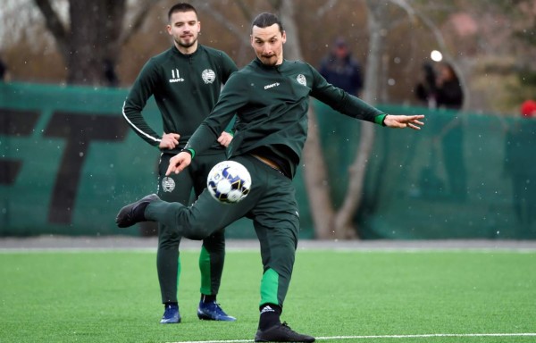 Ibrahimovic jugará un torneo interno de entrenamiento con el equipo del que es dueño