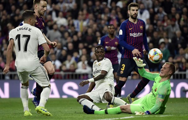 Barcelona golea al Real Madrid con Luis Suárez figura y lo elimina de la Copa del Rey