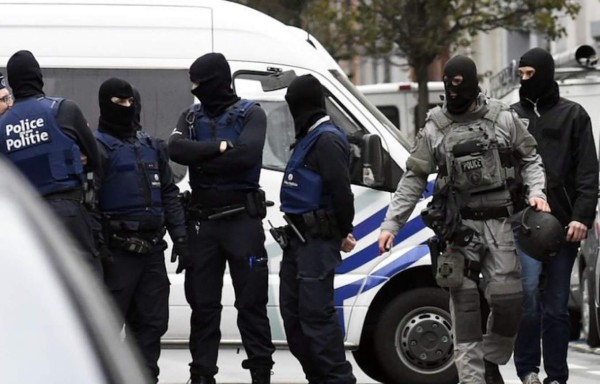 Eleva al máximo el nivel de alerta terrorista en Bruselas, donde vive Andy Najar