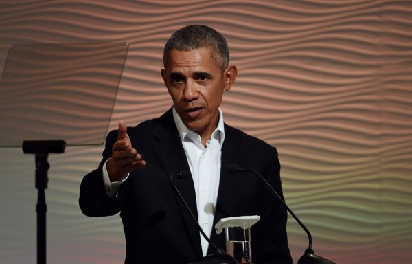 Obama aconseja 'piense antes de tuitear'