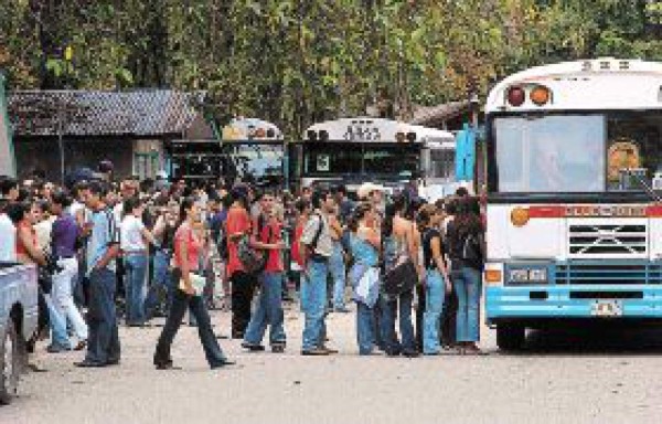 Extienden período de matrícula en el Curla