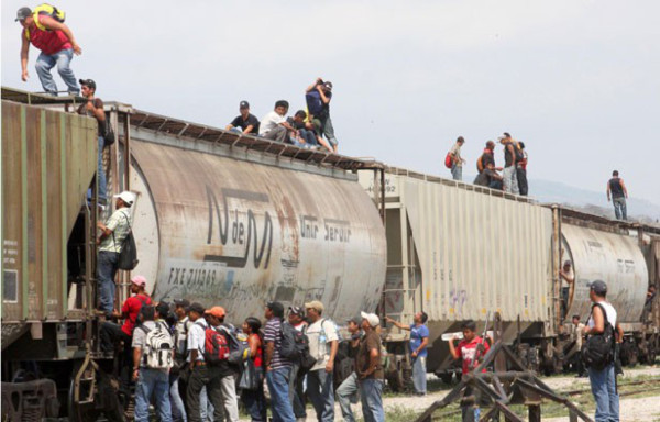 Dos hondureñas embarazadas son rescatadas en México