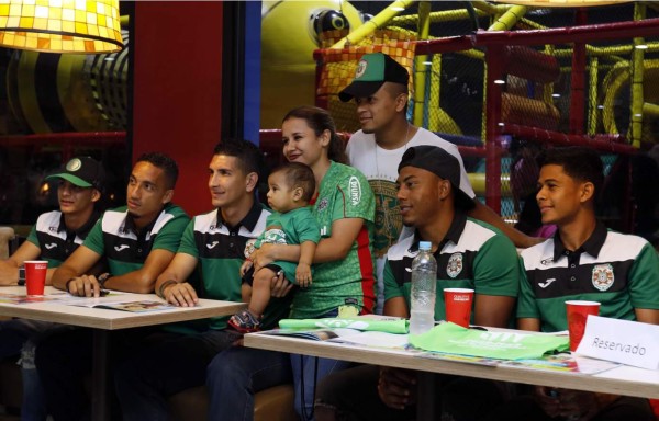 Marathón apoya una noble causa antes de la Gran Final