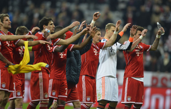 Bayern Múnich avanza a cuartos de Champions y elimina al Arsenal
