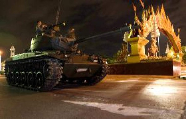 Autor de golpe de Estado en Tailandia es un musulmán allegado al rey