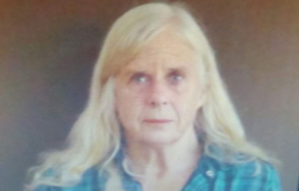 Detienen a francesa que quería sacar 63 mil dólares de Honduras