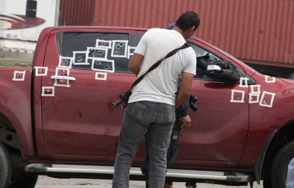 Padre e hijo eran las víctimas del tiroteo en bulevar de Honduras