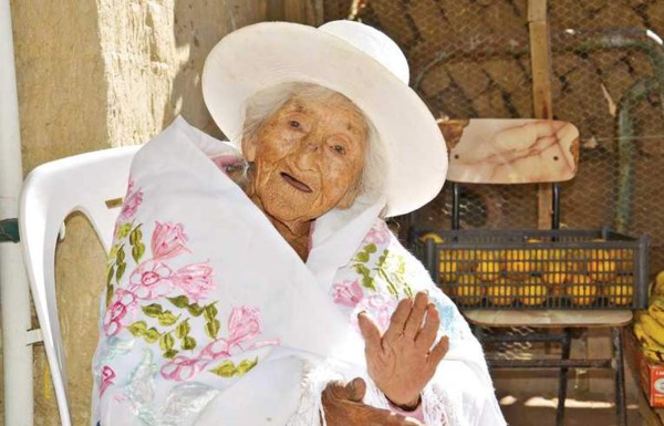 La mujer más longeva de Bolivia cumple 118 años de edad