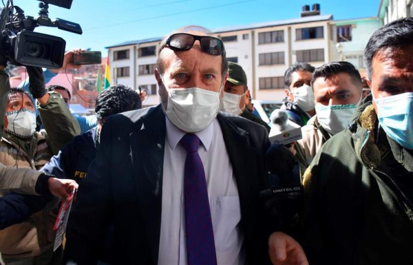Ingresa en prisión exministro de Salud de Bolivia por supuesta corrupción