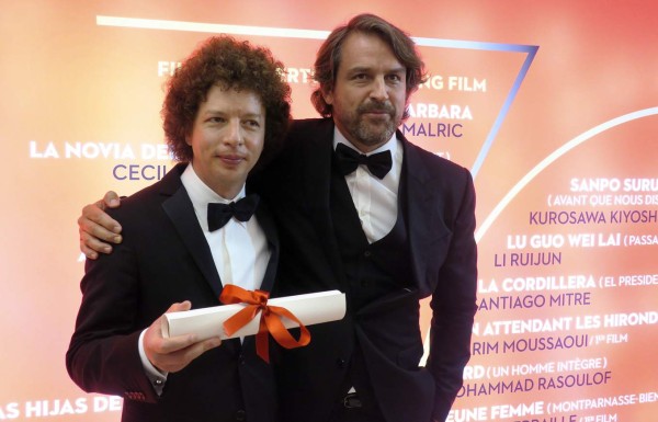 Cineasta mexicano triunfa en Cannes   