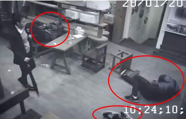 Ella es llamada como la heroína 'Gatúbela china'. Foto YouTube.