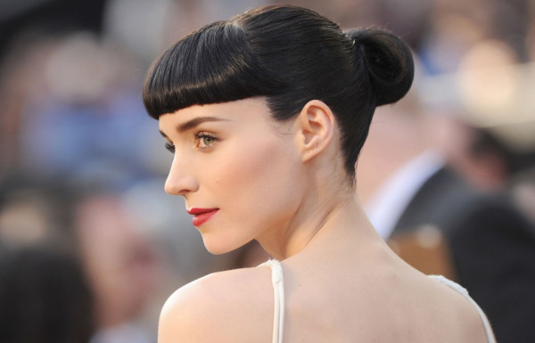 Quieren a Mara Rooney fuera del set de 'Peter Pan”