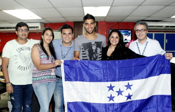 Jona: 'Me sé el Himno de Honduras desde que tengo uso de razón”