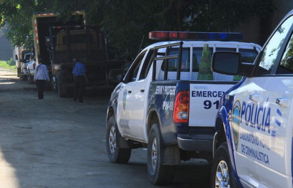 Embolsado y con torniquete en el cuello hallan a un hombre en San Pedro Sula