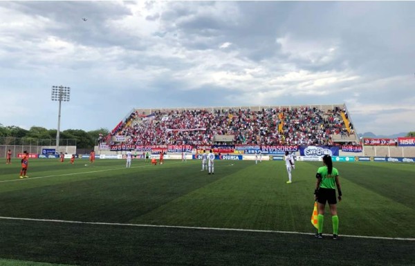 Olimpia vence a la UPN con hat-trick de Jorge Benguché y queda cerca de la final
