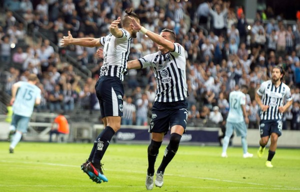 ¡Monterrey humilla al Sporting Kansas City de Roger Espinoza!