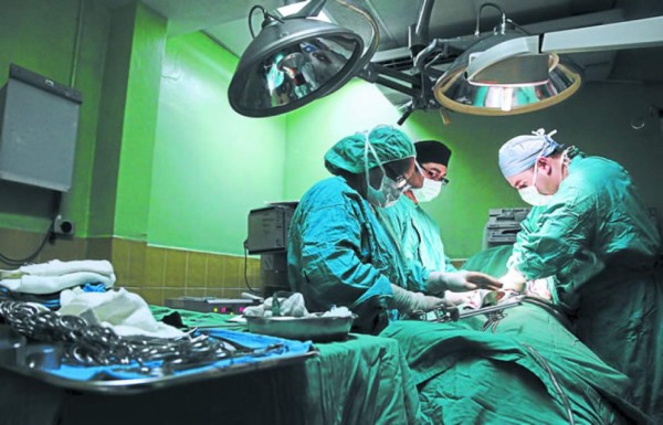 Anuncian 12 giras médicas en el Leonardo Martínez y Ruth Paz