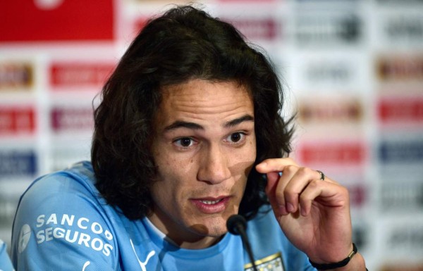 Cavani confundió a Jamaica con una selección africana