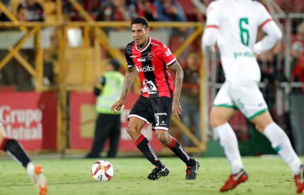 Un gol de Henry Figueroa dio empate al Alajuelense en casa ante Cartaginés