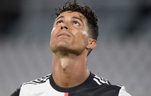 Cristiano Ronaldo dedica el título de la Juventus a víctimas del coronavirus