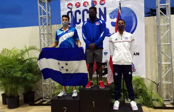 Carlos Vásquez conquistó la medalla de plata para Honduras en CCCAN de Puerto Rico.