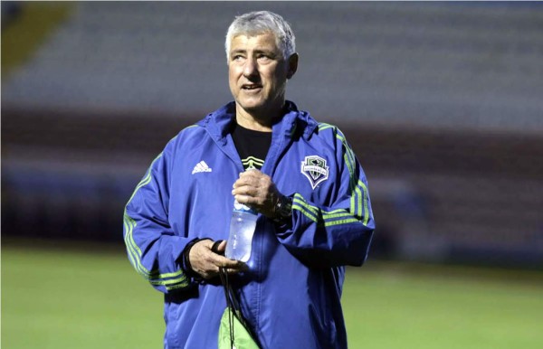 Siegfried Schmid: 'Tendremos que jugar con mucha táctica'