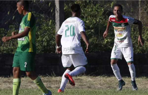 Diego Reyes pone al Marathón en cuartos de Copa Presidente