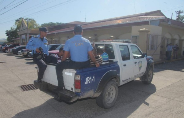 Dictan detención judicial contra involucrados en asesinato de Arnold Peralta  