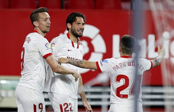 Sevilla se refuerza en la Liga Española con triunfo sobre Elche