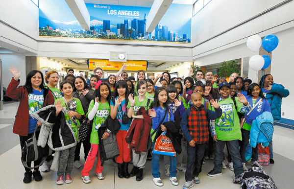 Lawrence y Paltrow deslumbran en la alfombra