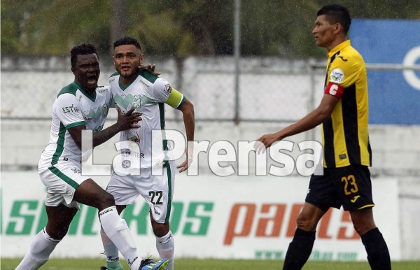 Platense amplía su paternidad sobre Real España en el Excélsior