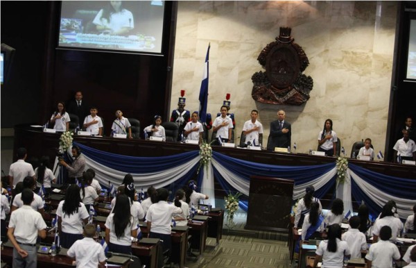 Inicia Congreso Infantil para tratar la migración de menores