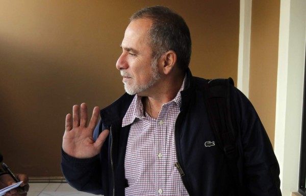 Villeda pide a Fiscalía que presente pruebas contra Bográn