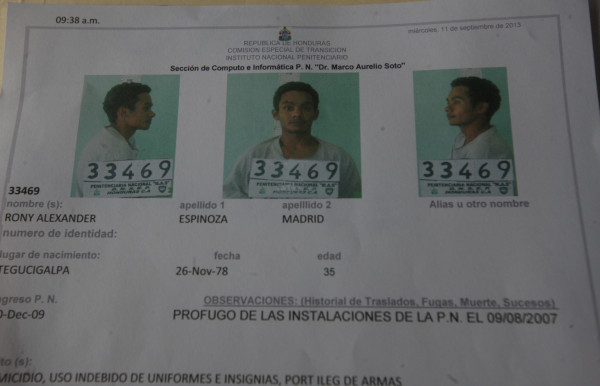 Se fugan tres reclusos de la PN