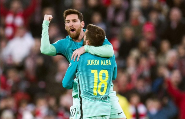La comprometedora foto de Jordi Alba con Messi que arrasa en las redes sociales