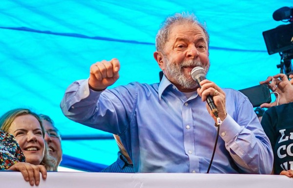 Comienza el juicio por corrupción contra Lula