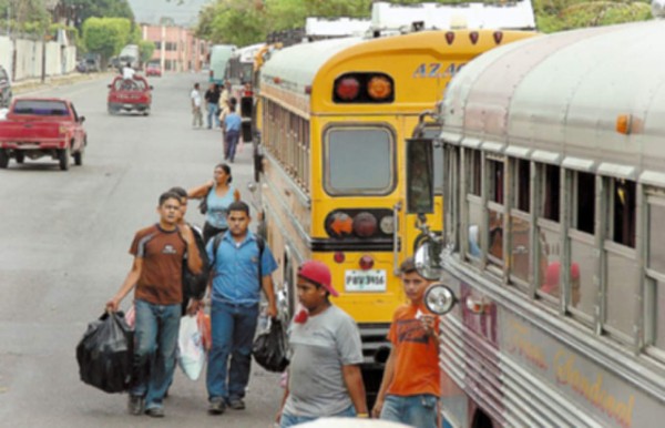 Transportistas de occidente renuentes a dejar Prado Alto