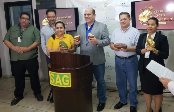 Premiarán a las mejores seis muestras de cacao hondureño