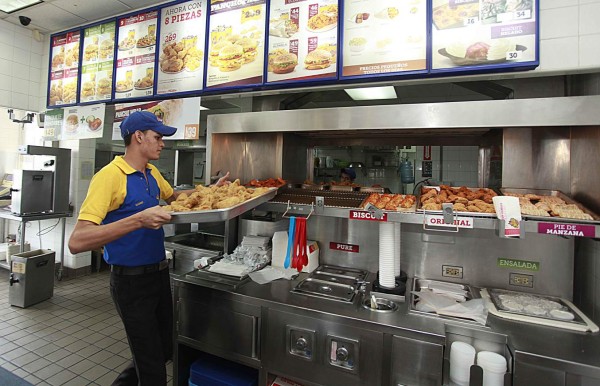 Busque en LA PRENSA las páginas para disfrutar hoy el día del pollo