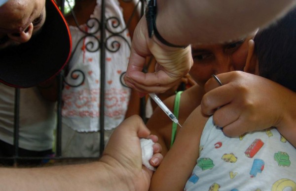 Buscan vacunar a 60,500 niños a partir del lunes