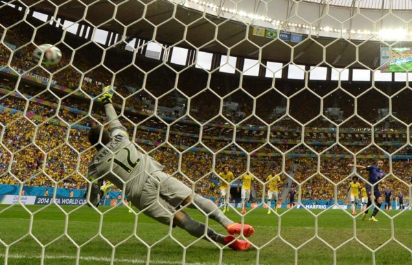 Holanda le remueve las heridas a Brasil y queda tercera del Mundial