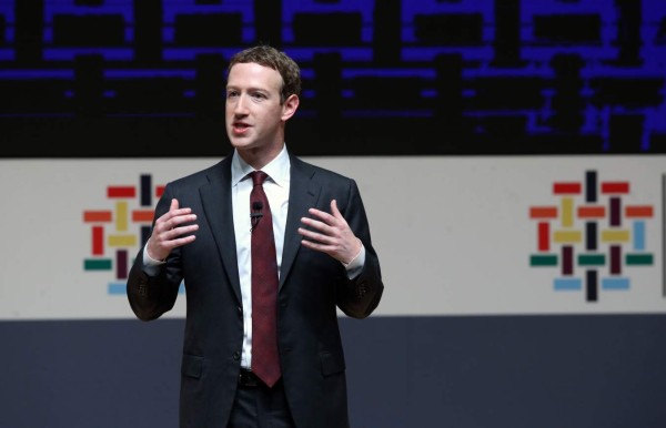 Zuckerberg pide perdón a los británicos por la filtración de datos
