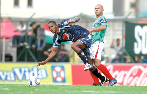 Amado amargó al Marathón