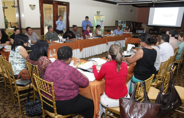 Por cada 10 mujeres solo un hombre va al médico