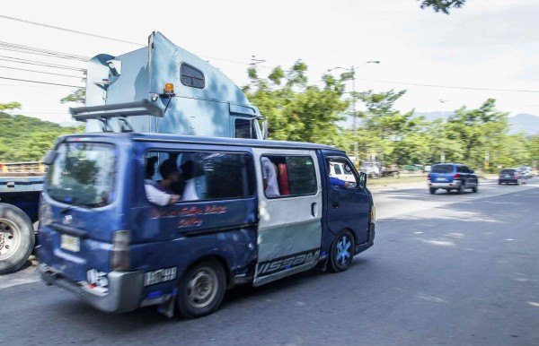 Conductores sampedranos: absoluto irrespeto a la ley