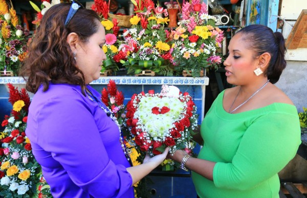 Con gran ingenio se alistan los sampedranos para San Valentín