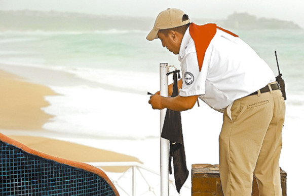 Rick se acerca a Baja California y deja 1 muerto