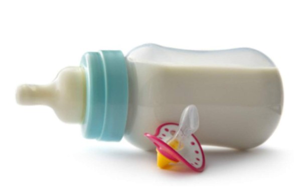 El chupete y el biberón: conócelos en profundidad