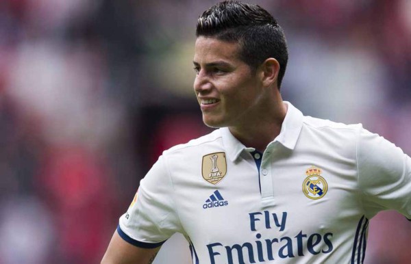 James Rodríguez se lesiona y no estará en juego clave del Real Madrid